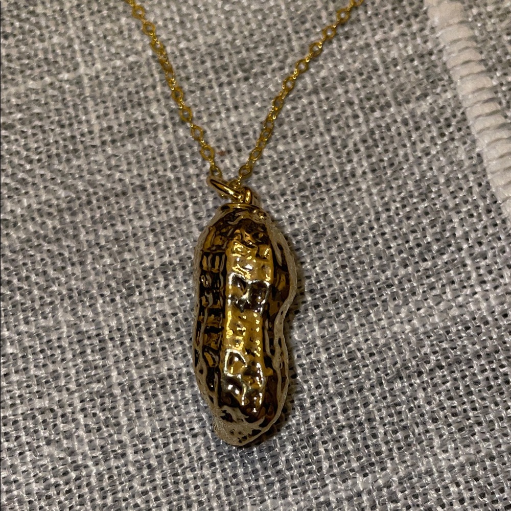 BNOT Chic Gold Peanut Pendant Necklace
